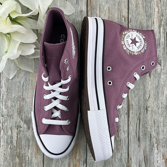 Converse Shoes - Chuck Taylor All Star EVA Lift Platform Feline Florals Sneakers Shoes Size 8